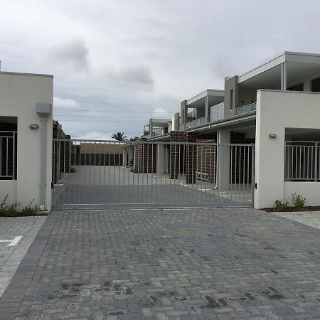 Apartment In Queens Park Περθ Εξωτερικό φωτογραφία